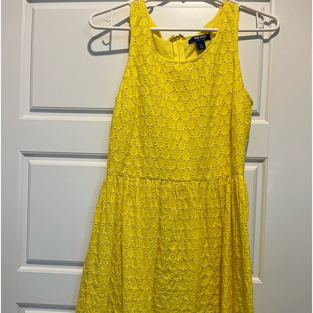 💛💛Bright Yellow Old navy dress 💛💛
